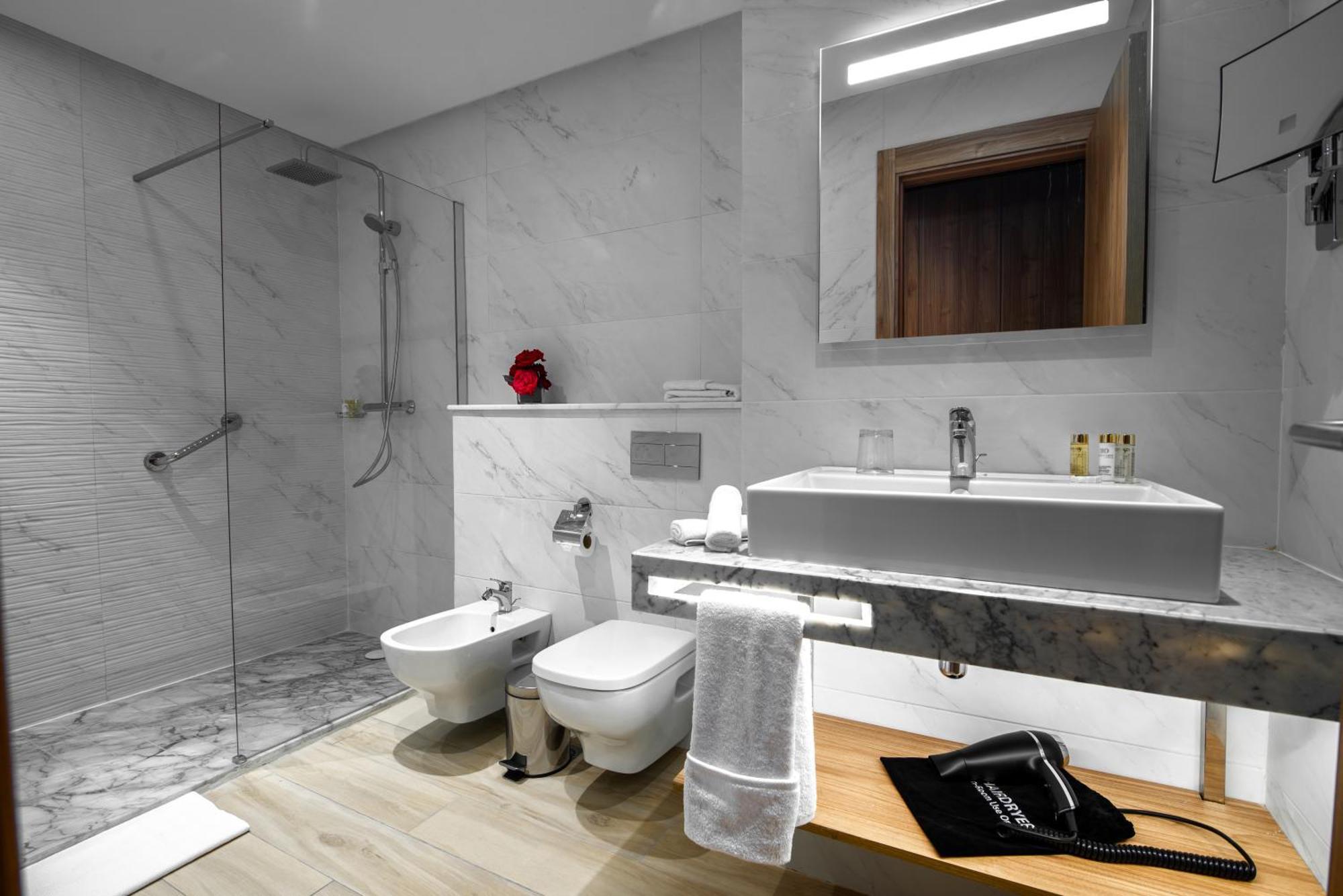 Dominium Palace Agadir Eksteriør bilde Bathroom
